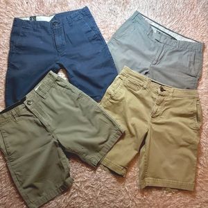 Bundle of 4 Men’s Shorts, size 30